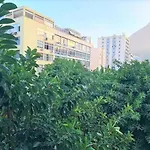Apartamento 3 Quartos, Hidromassagem, Garagem, Duas Quadras Da Praia Do Leblon